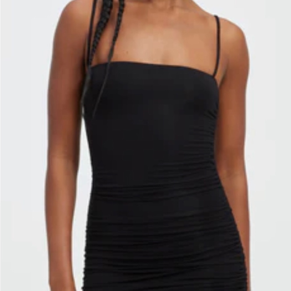 NWT Good American Black spaghetti straps with adjustable ties in bottom